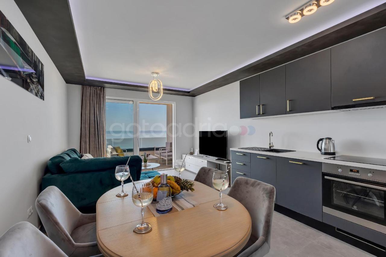 Luxury Seaview Apt Luki - Free Parking Makarska Exterior photo